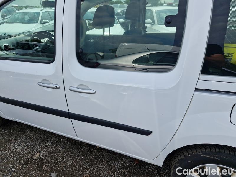  Renault  Kangoo  2 (2008)  1.5BdCi 95 Zen 5d #19