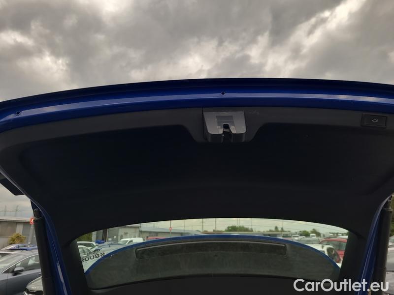  Skoda  Octavia  Combi (NX3)(2020) Oct.Combi 2.0TDI 110 Style AT #9