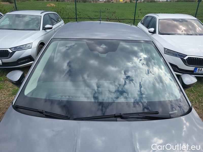  Skoda  Fabia  (PJ3) (2021)  1.0 MPI 70 Style 5d #1
