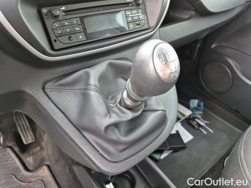 Renault  Kangoo  2 (2008)  1.5BdCi 95 Zen 5d #6
