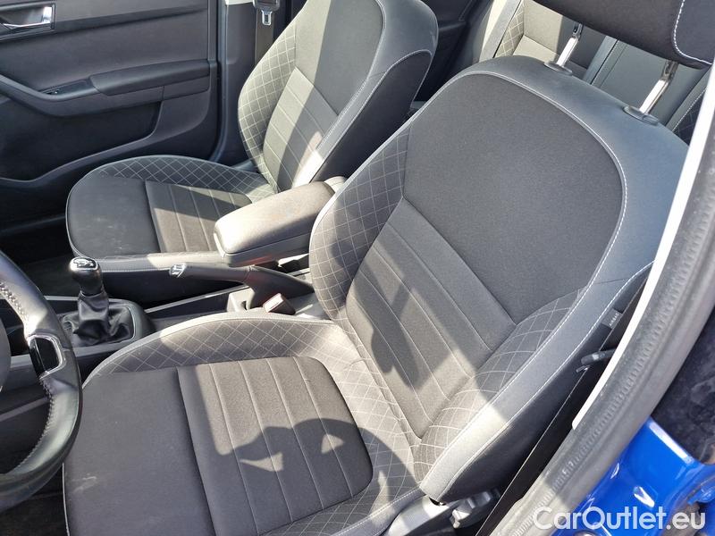  Skoda  Fabia  Combi (2015) Com.1.0TSI 70 Ambition 5d #9