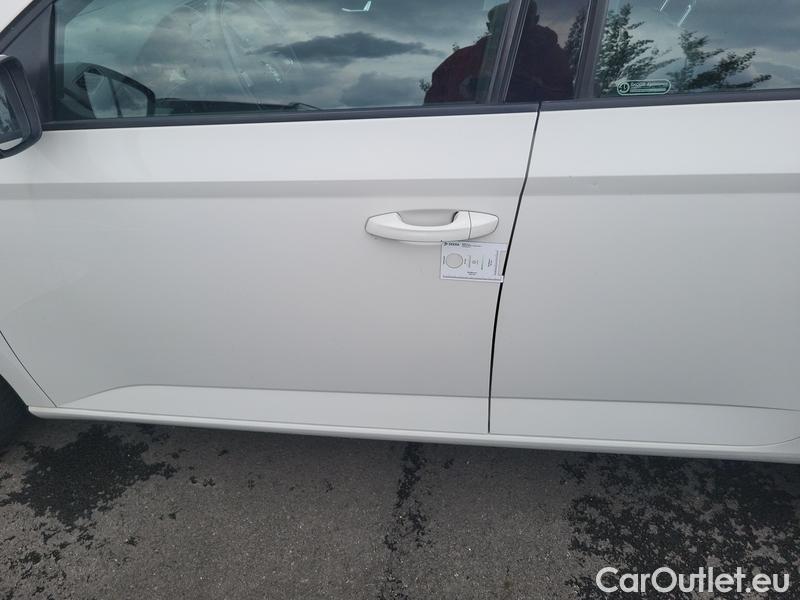  Skoda  Fabia  Combi (2015)  Com.1.0TSI 70 Ambition #6