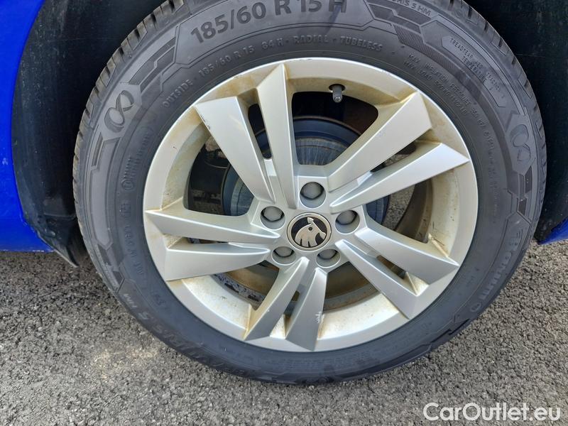  Skoda  Fabia  Combi (2015) Com.1.0TSI 70 Ambition 5d #14