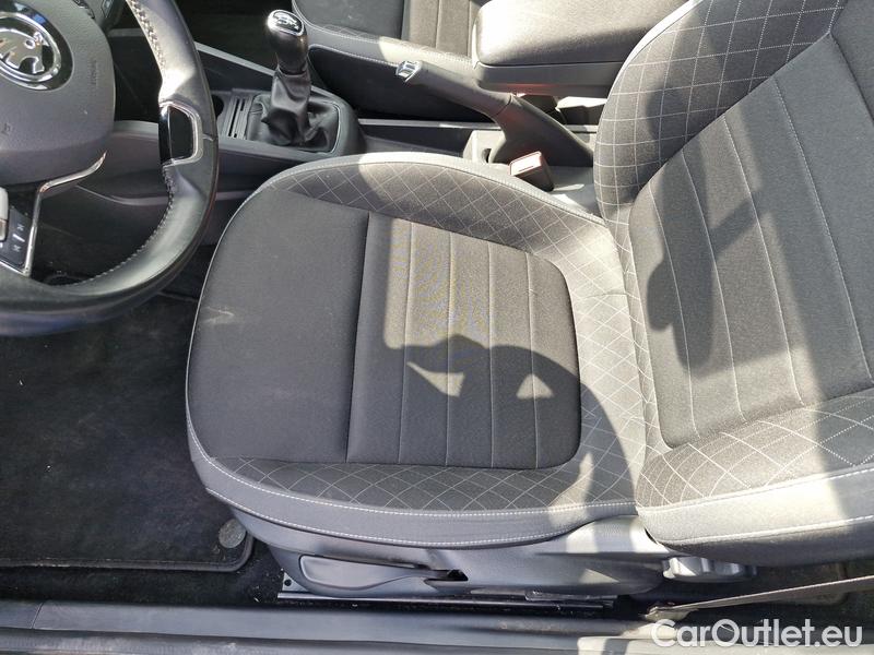  Skoda  Fabia  Combi (2015) Com.1.0TSI 70 Ambition 5d #8