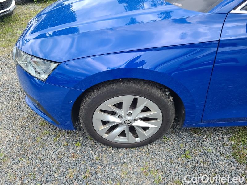  Skoda  Octavia  Combi (NX3)(2020) Oct.Combi 2.0TDI 110 Style AT #3