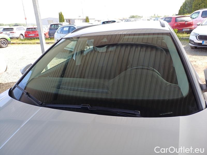  Skoda  Octavia  Combi (NX3)(2020) Oct.C.2.0TDI 110 4x4 Ambit AT #1