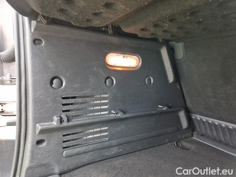 Renault  Kangoo  2 (2008)  1.5BdCi 95 Zen 5d #15