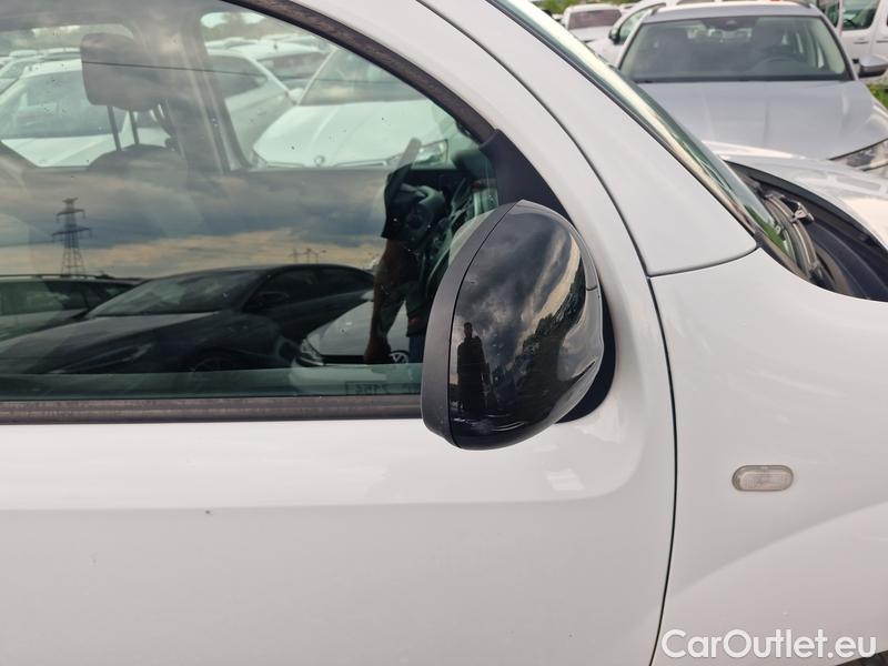  Renault  Kangoo  III (03.2021->)  1.5BdCi 95 Zen 5d #21