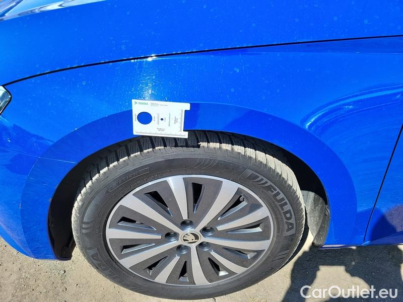  Skoda  Superb  Combi (3V5)(2015) Supe.FL2.0TDI 110 Style AT #3