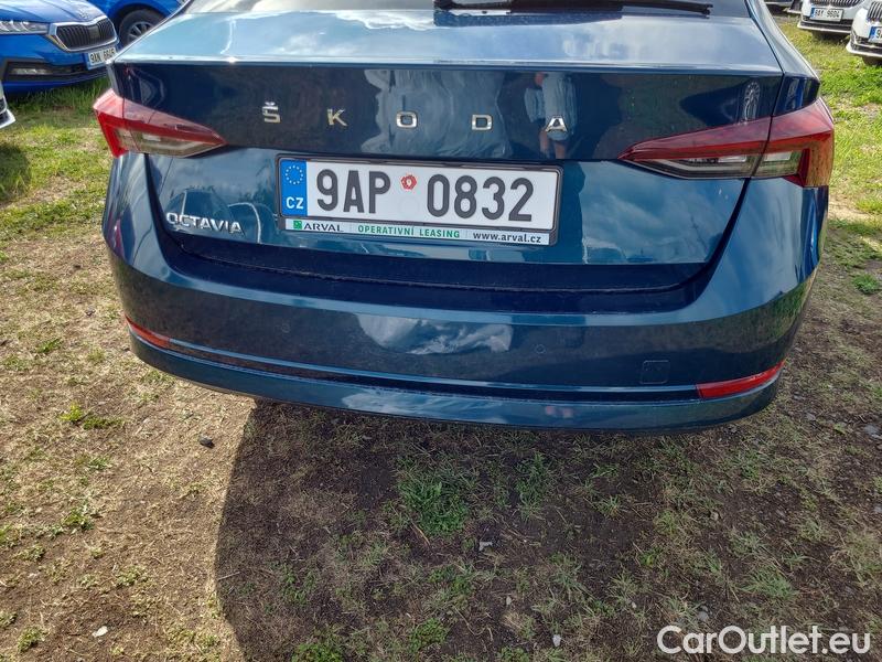  Skoda  Octavia  Lim. (NX3)(2020)  2.0TDI 85 Style AT #8