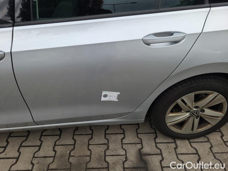  Volkswagen  Golf  VIII Variant (CG5) 2020 Var.1.0TSI 81 Life 5d #9