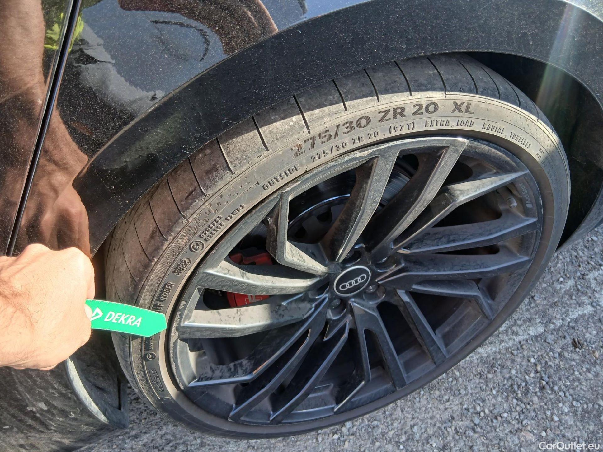  Audi  A5 Sportback AUDI A5 / 2019 / 5P / berlina con portón RS 5 2.9 TFSI quattro Sportback #19