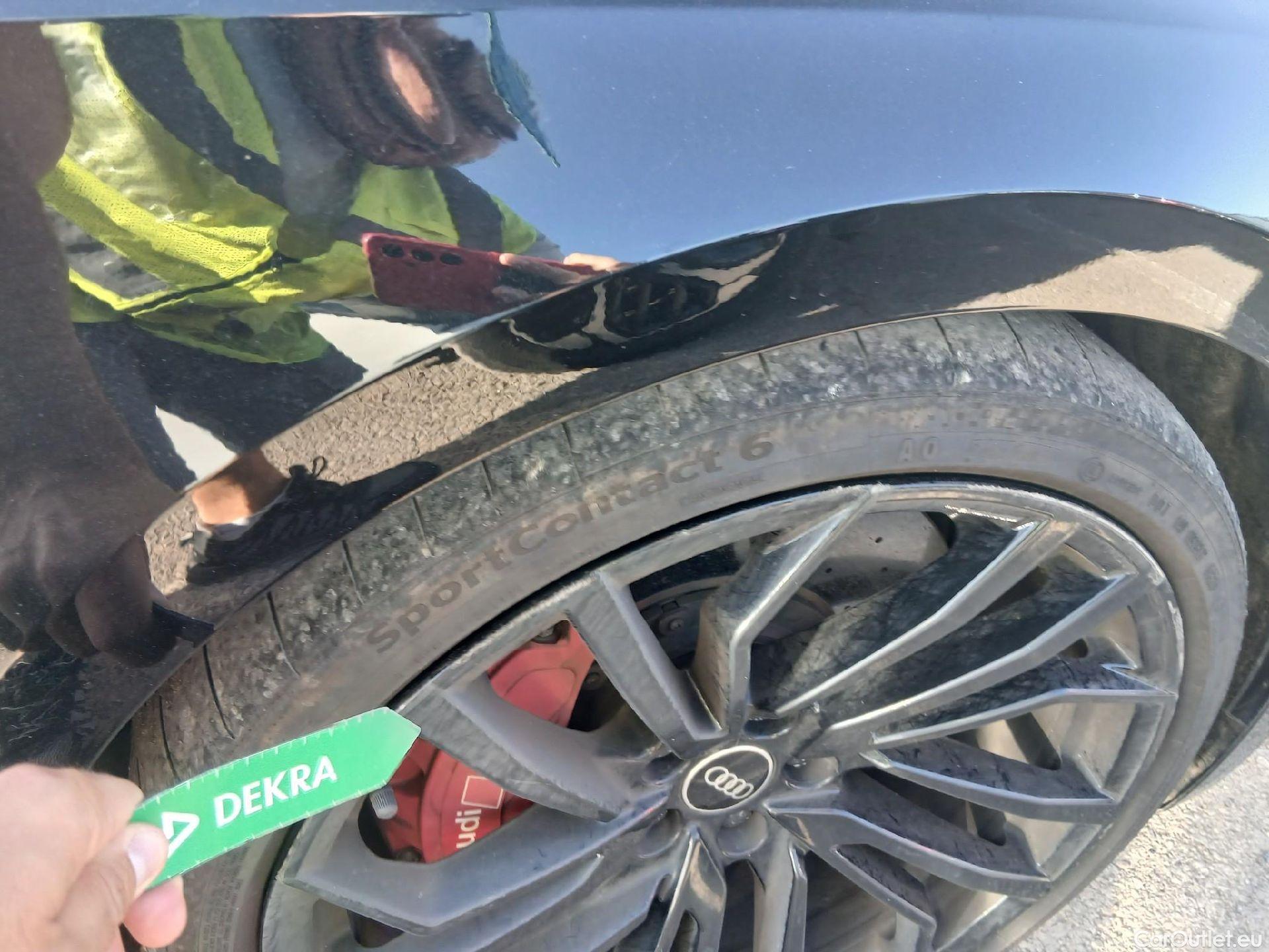  Audi  A5 Sportback AUDI A5 / 2019 / 5P / berlina con portón RS 5 2.9 TFSI quattro Sportback #33