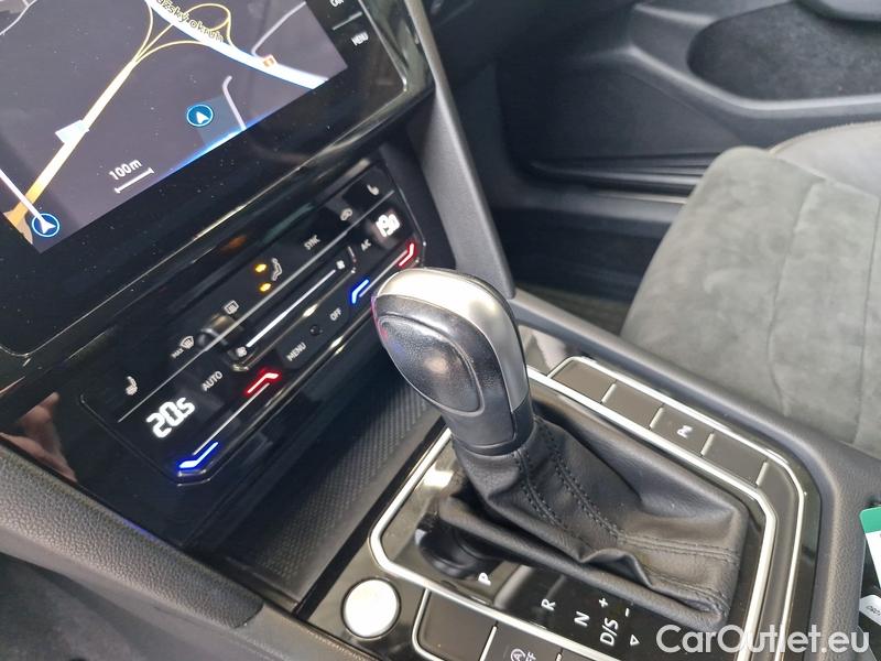  Volkswagen  Passat  Variant (CB5) (2019) Pas.Var.2.0TDI 110 Elegance AT #15