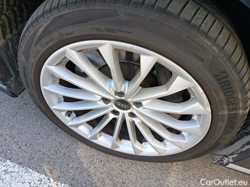  Audi  A8 AUDI  / 2021 / 4P / sedán L 60 TFSIe quattro tiptronic #5