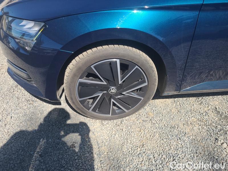  Skoda  Superb  (3V3)(2015) Supe.FL2.0TDI 110 Style AT #2