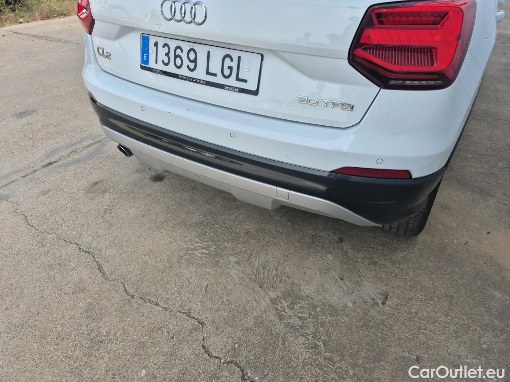  Audi  Q2 AUDI  / 2016 / 5P / todoterreno Design 30 TFSI 85kW (116CV) (AC) #12