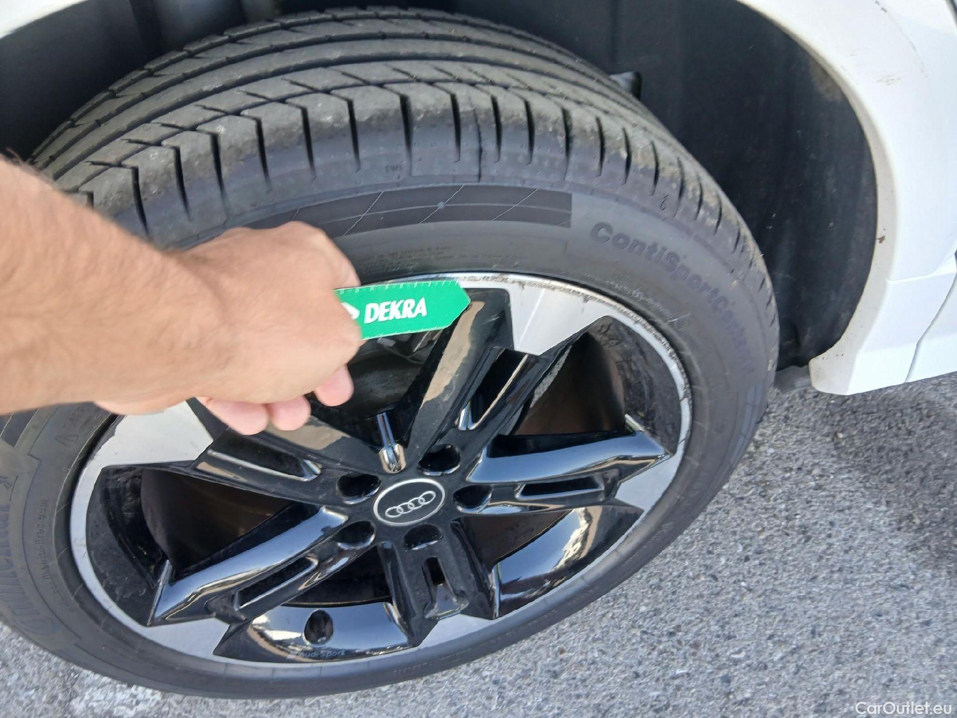  Audi  Q2  35 TDI S line 2.0 TDI 150CV AT7 E6d #23