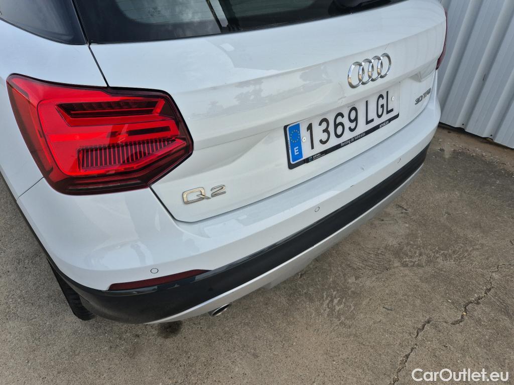  Audi  Q2 AUDI  / 2016 / 5P / todoterreno Design 30 TFSI 85kW (116CV) (AC) #10