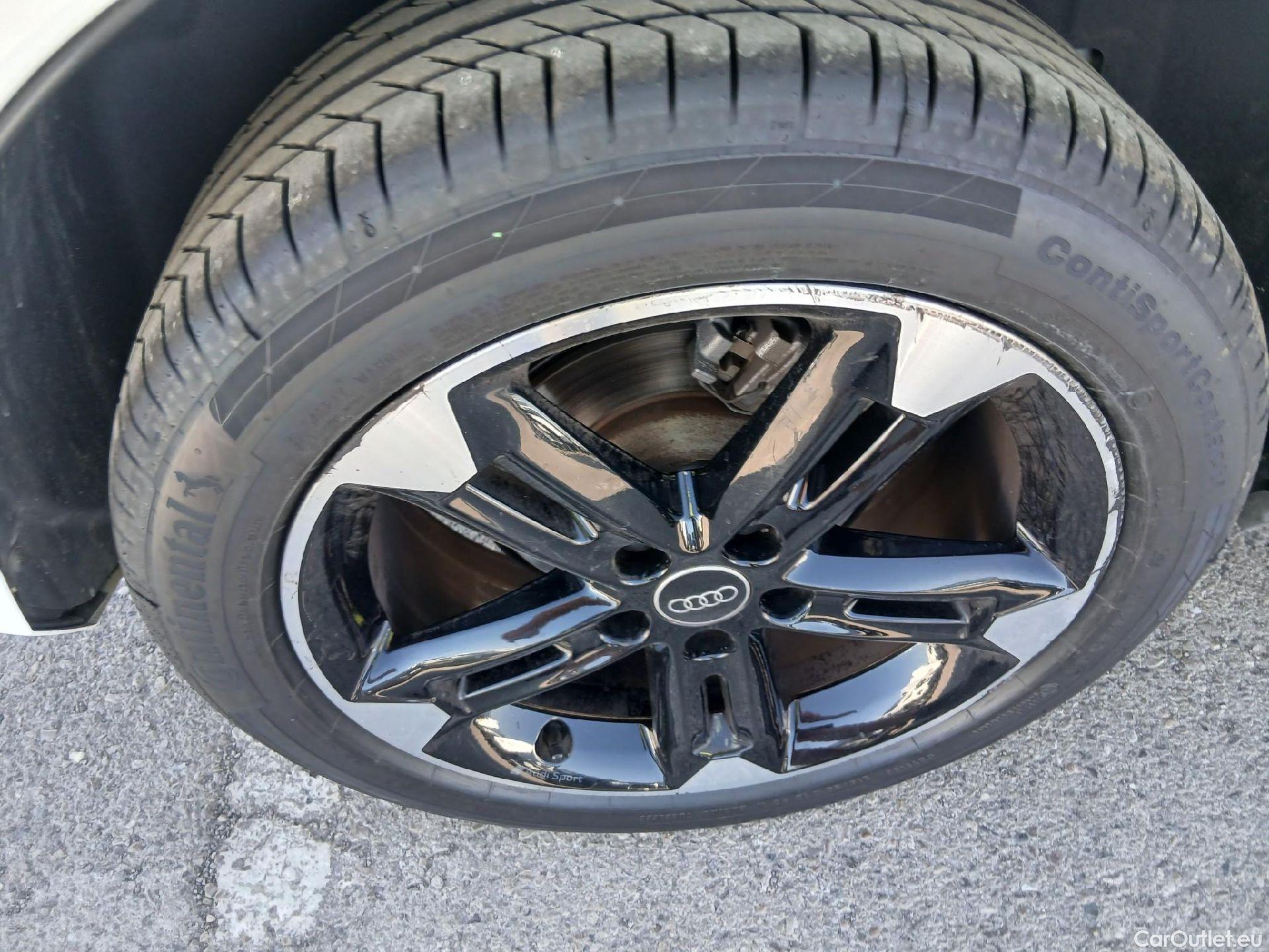  Audi  Q2  35 TDI S line 2.0 TDI 150CV AT7 E6d #24