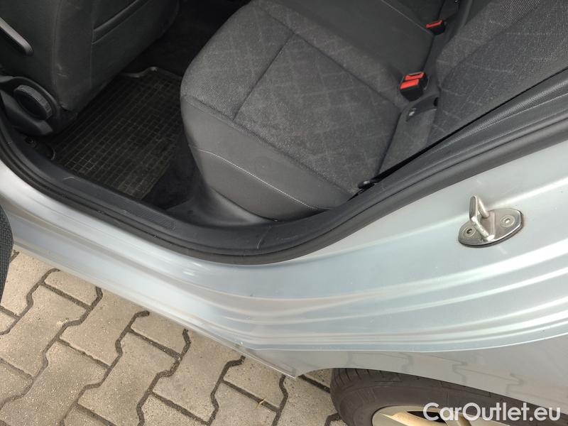  Volkswagen  Golf  VIII Variant (CG5) 2020 Var.1.0TSI 81 Life 5d #24