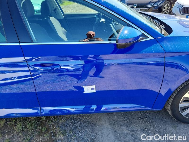  Skoda  Superb  Combi (3V5)(2015) Supe.FL2.0TDI 110 Style AT #16