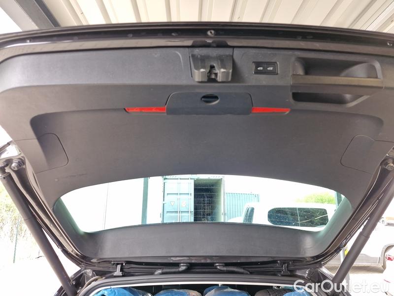  Volkswagen  Passat  Variant (CB5) (2019) Pas.Var.2.0TDI 110 Elegance AT #19