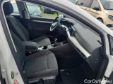  Volkswagen  Golf  VII Variant  (BV5)(2017->) Var.1.0TSI 81 Life 5d #6