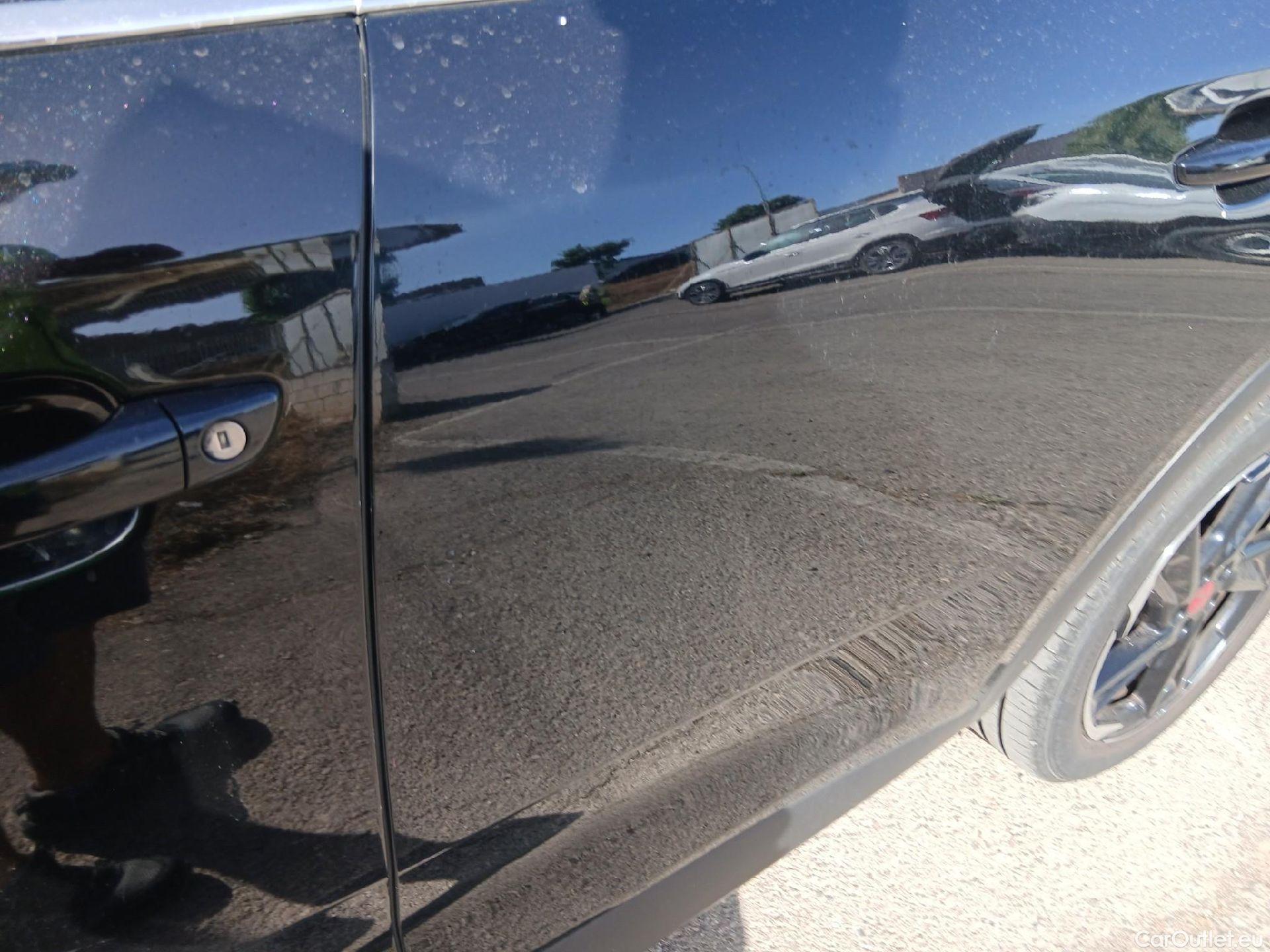  DS  DS7 DS DS 7 Crossback / 2017 / 5P / todoterreno BlueHDi DE 96kW (130CV) AT. PERF.LINE #12