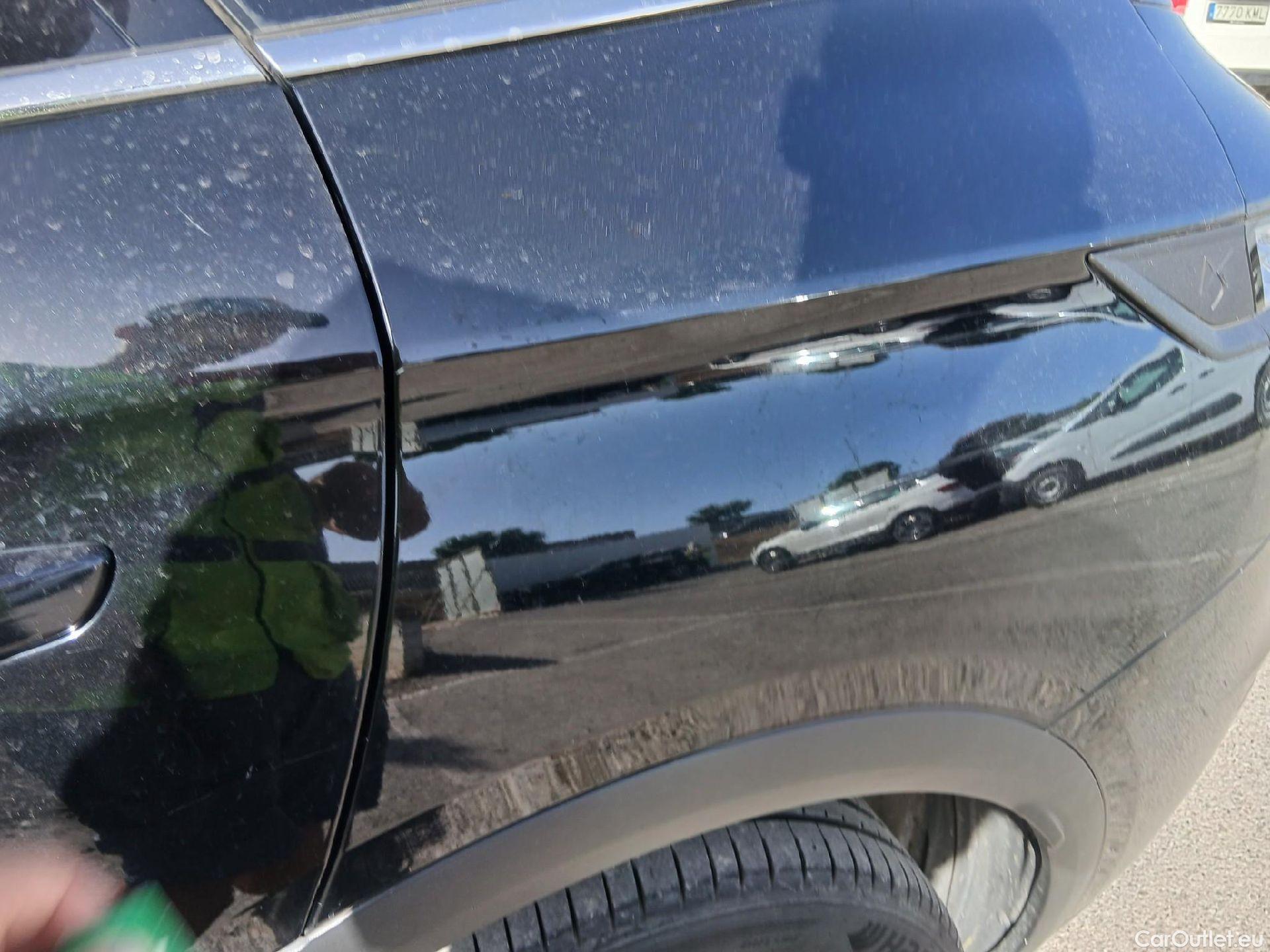  DS  DS7 DS DS 7 Crossback / 2017 / 5P / todoterreno BlueHDi DE 96kW (130CV) AT. PERF.LINE #14