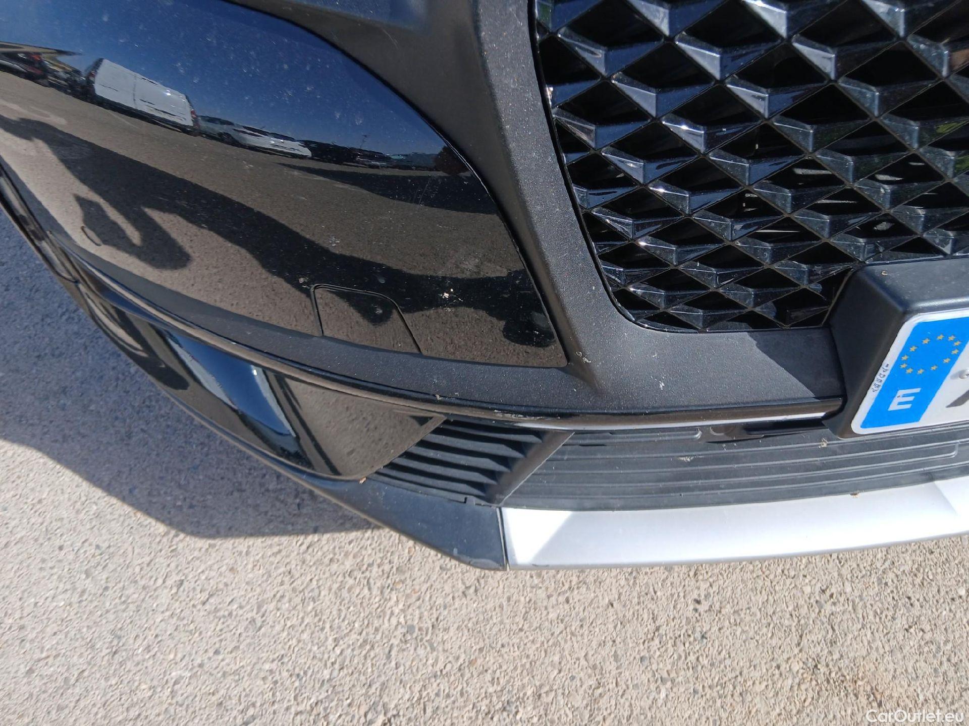  DS  DS7 DS DS 7 Crossback / 2017 / 5P / todoterreno BlueHDi DE 96kW (130CV) AT. PERF.LINE #4
