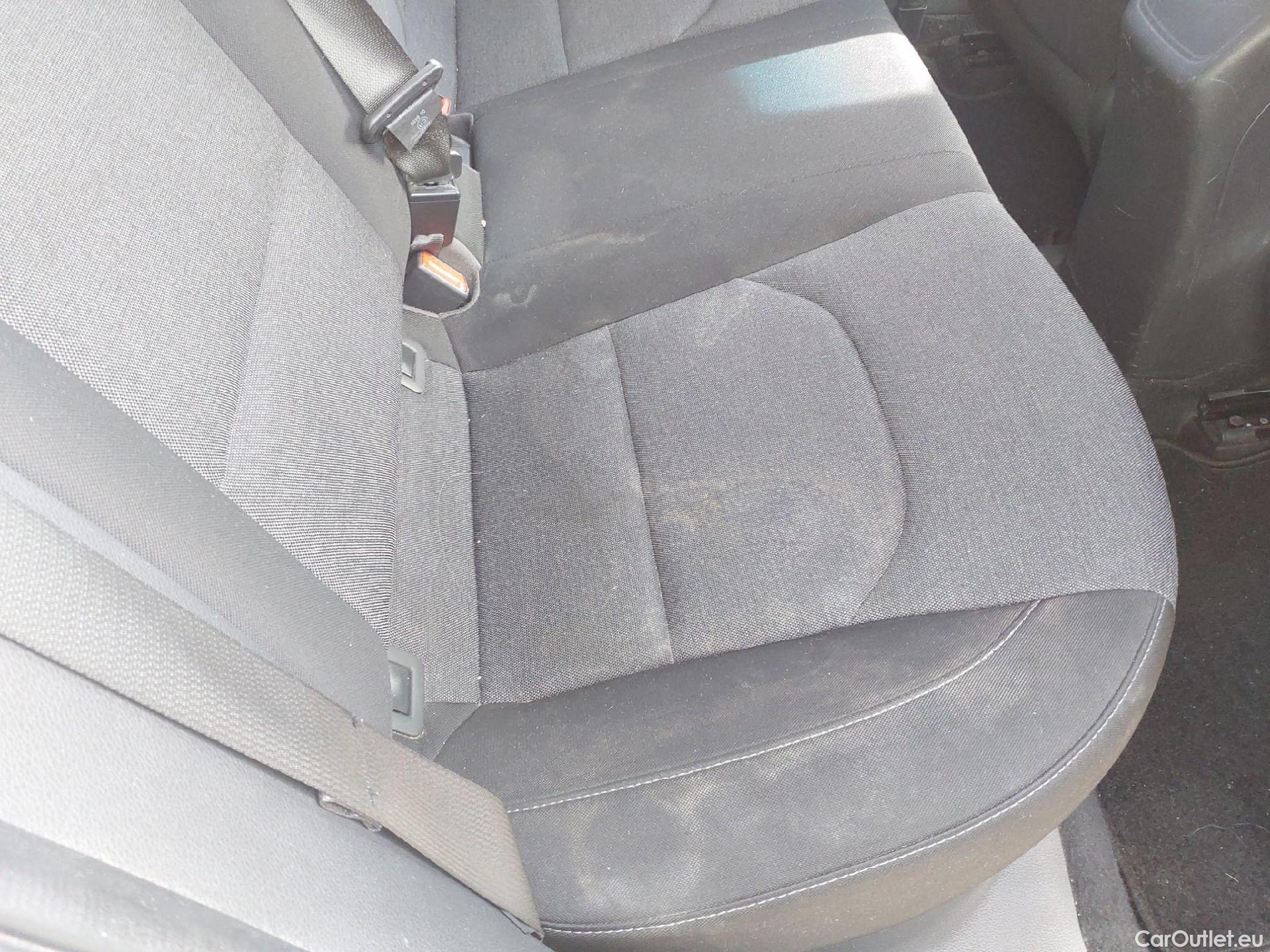  Hyundai  i30 HYUNDAI  / 2020 / 5P / berlina con portón 1.0 TGDI 48V Klass #6
