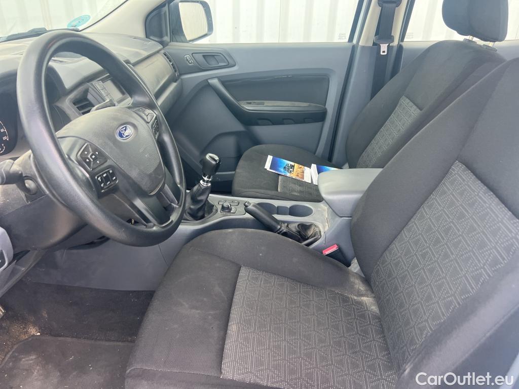  Ford  Ranger FORD  VU 4p 6G pickup 2.2 TDCi 118kW 4x4 Doble Cab. XL S/S #34