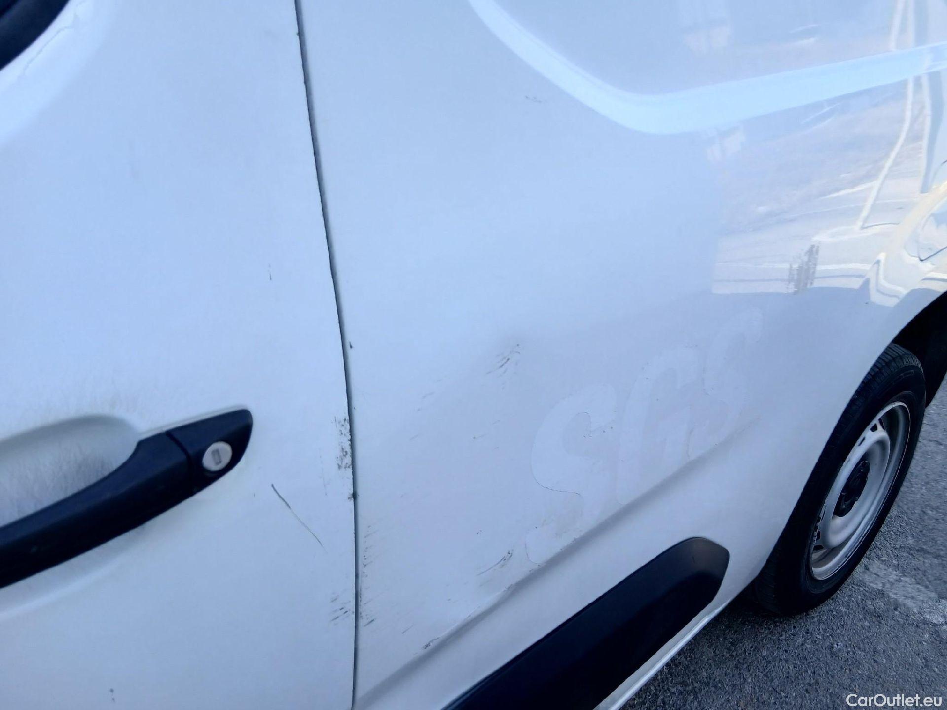  Citroen  Berlingo CITROEN  / 2018 / 3P / furgón derivado de turismo Talla M BlueHDi 100 CONTROL #14