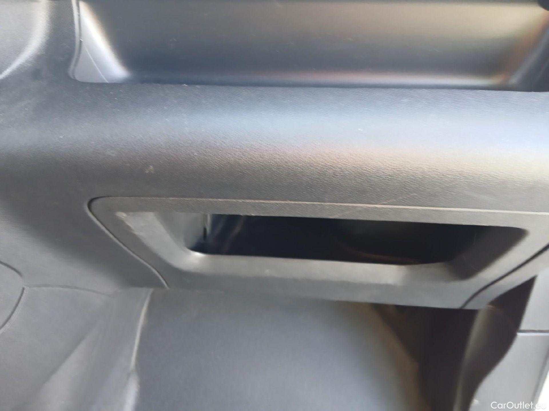  Citroen  Berlingo CITROEN  / 2018 / 3P / furgón derivado de turismo Talla M BlueHDi 100 CONTROL #29