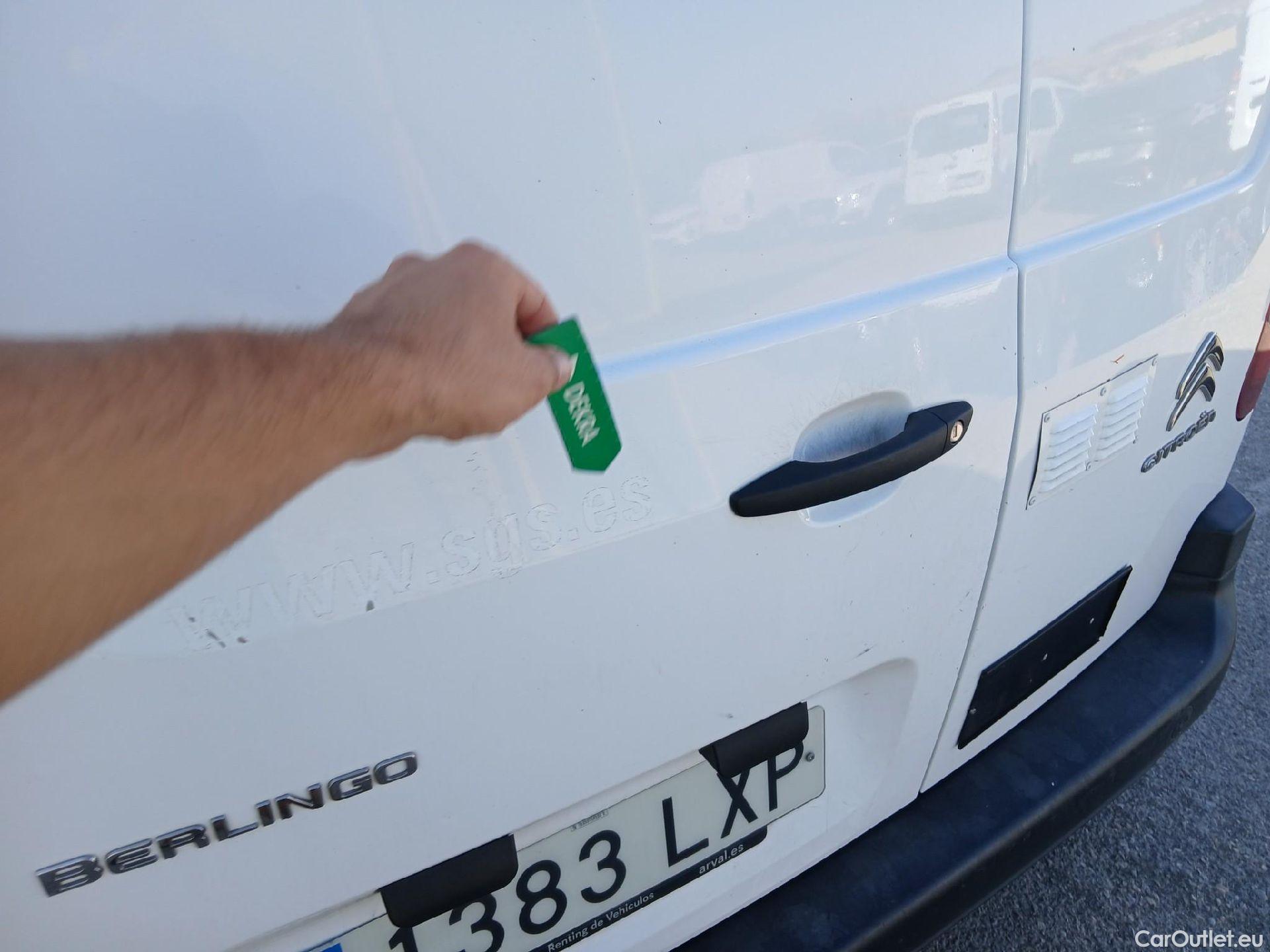  Citroen  Berlingo CITROEN  / 2018 / 3P / furgón derivado de turismo Talla M BlueHDi 100 CONTROL #17