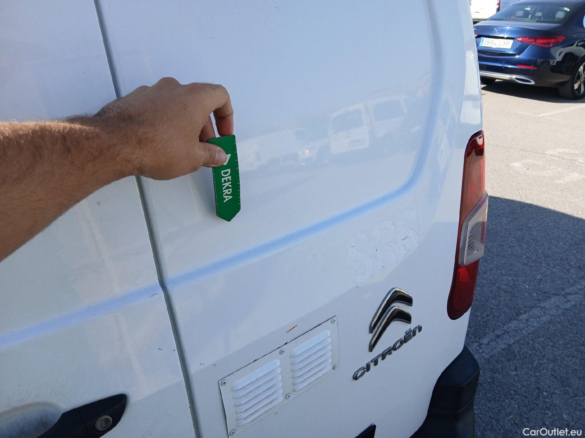  Citroen  Berlingo CITROEN  / 2018 / 3P / furgón derivado de turismo Talla M BlueHDi 100 CONTROL #20