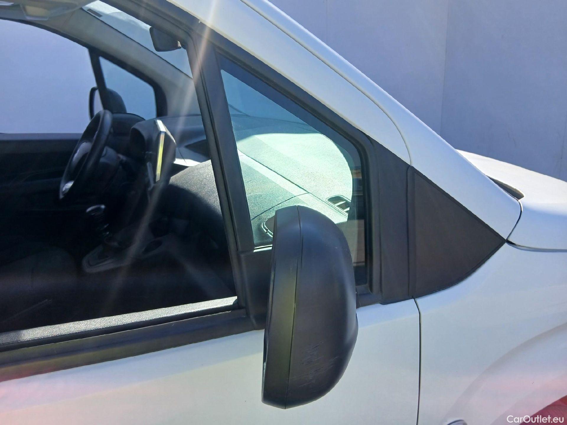  Citroen  Berlingo CITROEN  / 2018 / 3P / furgón derivado de turismo Talla M BlueHDi 100 CONTROL #26