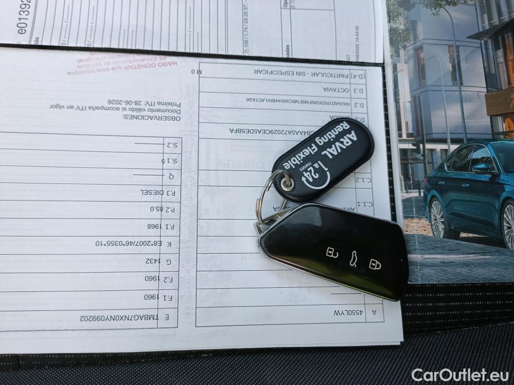  Skoda  Octavia SKODA  / 2020 / 5P / berlina con portón 2.0 TDI 85kW (115 CV) Manual Ambition #2