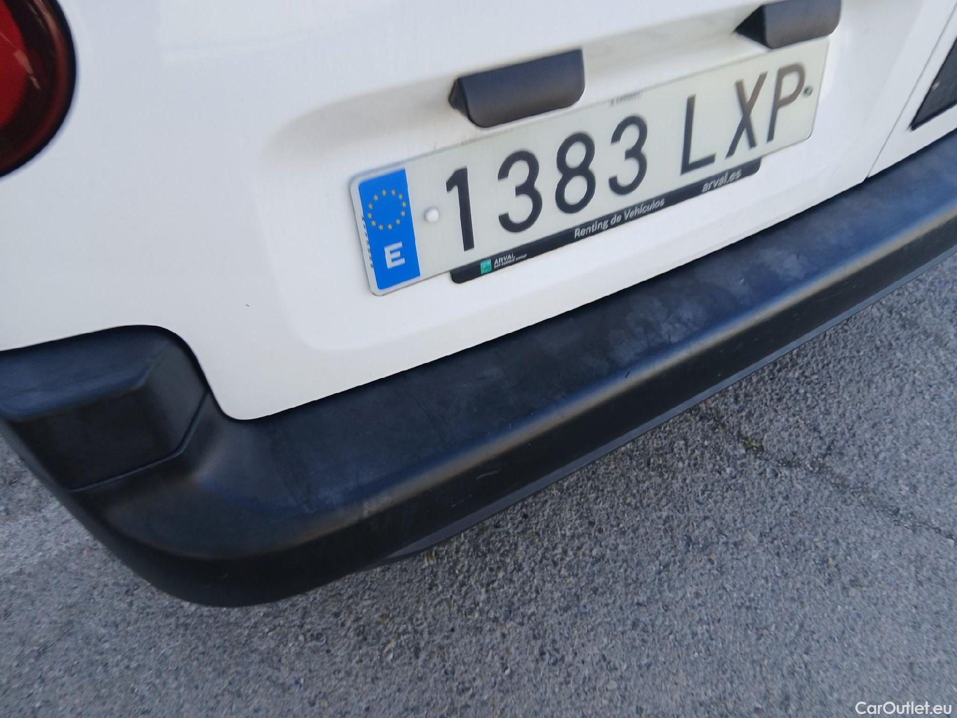  Citroen  Berlingo CITROEN  / 2018 / 3P / furgón derivado de turismo Talla M BlueHDi 100 CONTROL #16
