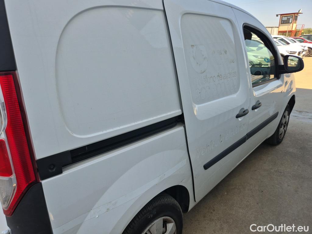  Renault  Kangoo RENAULT  Z.E./2013/3P/furgón derivado de turismo Z.E. Flexi #31
