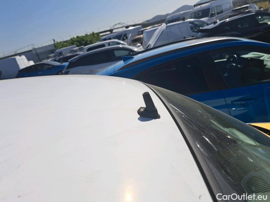  Renault  Kangoo RENAULT  Furgón/2013/3P/furgón derivado de turismo Profesional dCi 55 kW (75 CV) #47