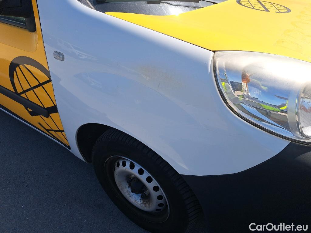  Renault  Kangoo RENAULT  Furgón/2013/3P/furgón derivado de turismo Profesional dCi 55 kW (75 CV) #38