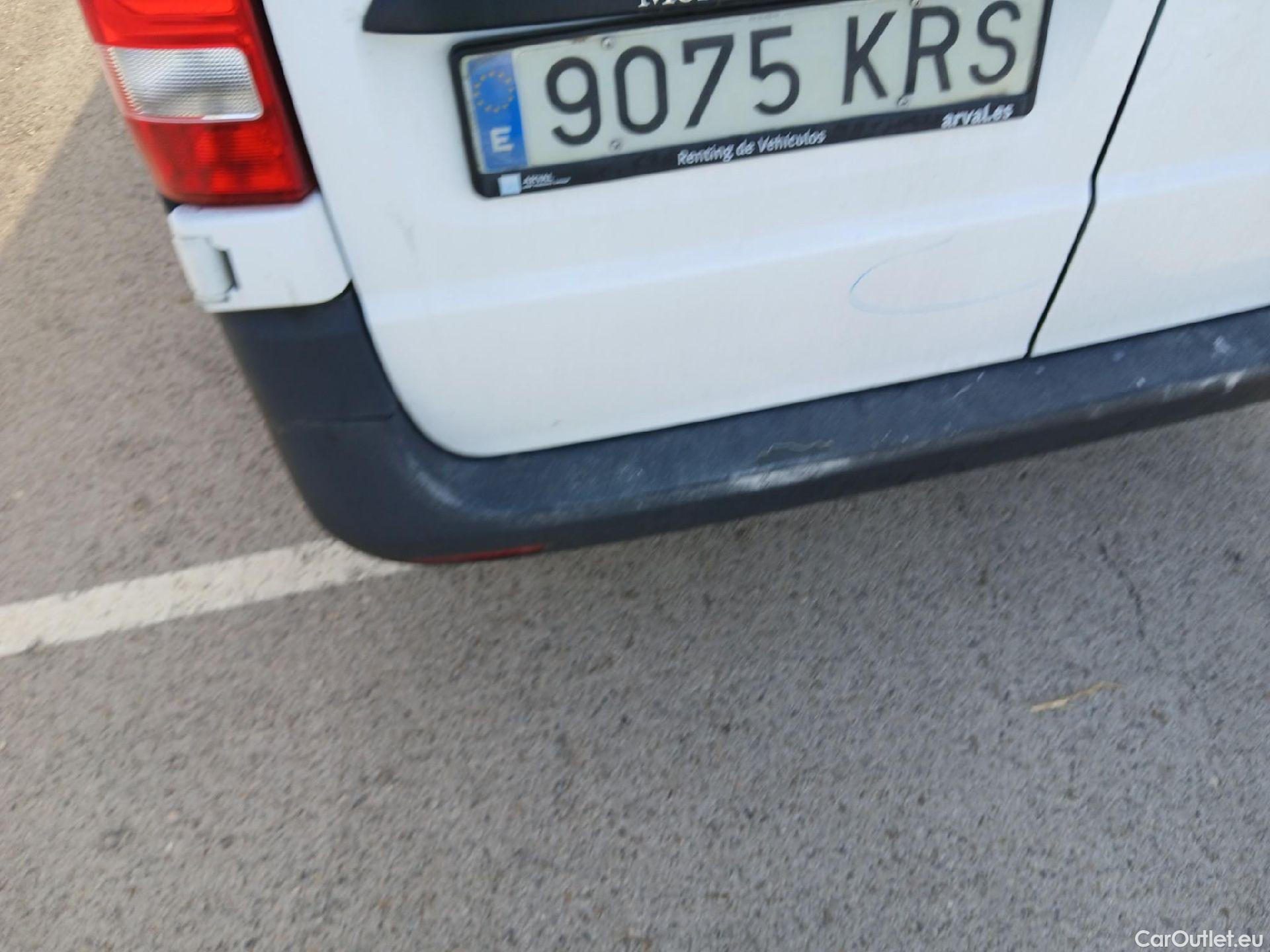 Mercedes  Vito MERCEDES-BENZ  / 2014 / 4P / furgón 111 CDI Larga #25