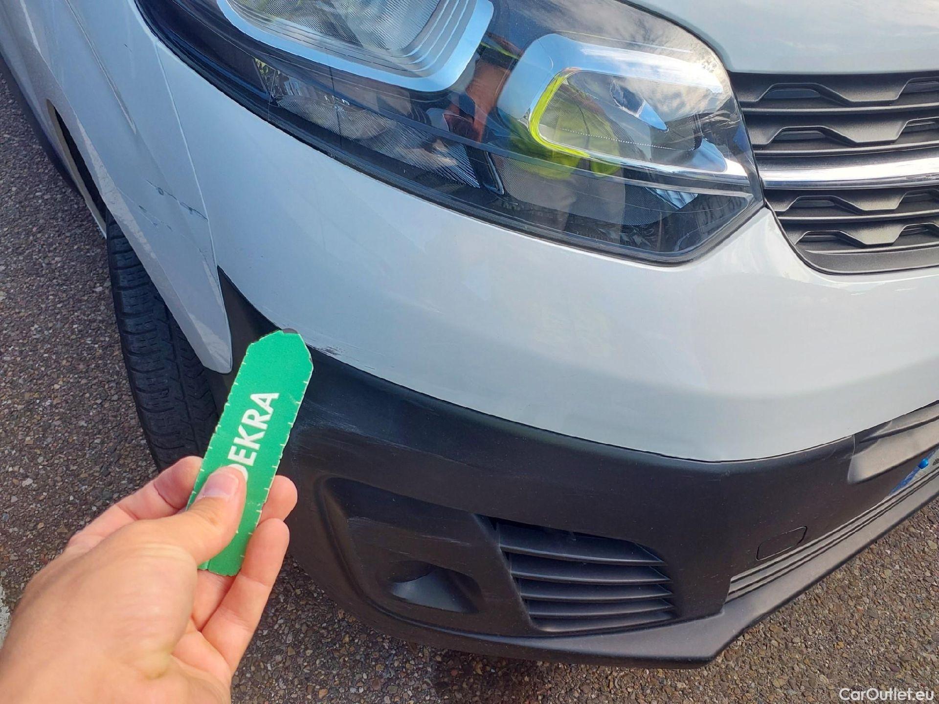  Opel  Vivaro OPEL  / 2019 / 4P / furgón 1.5 Diésel 74kW (100CV) M Std Express #40