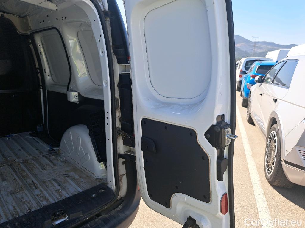  Renault  Kangoo RENAULT  Furgón/2013/3P/furgón derivado de turismo Profesional dCi 55 kW (75 CV) #51