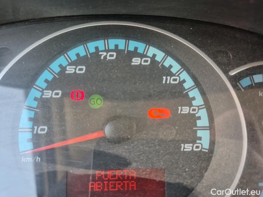  Renault  Kangoo RENAULT  Z.E./2013/3P/furgón derivado de turismo Z.E. Flexi #50