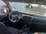  Toyota  Hilux TOYOTA  / 2020 / 4P / pickup 2.4 D-4D Cabina Doble GX #3