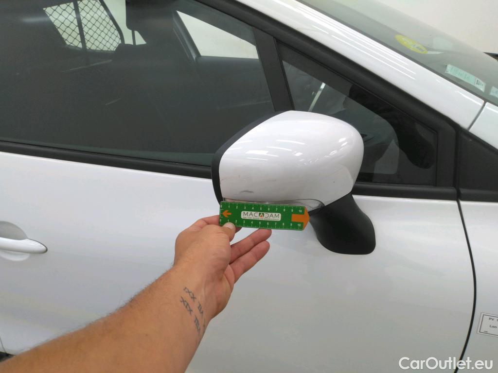  Renault  Clio  IV Air MediaNav 1.5 dCi 90CV BVM5 E6 #50