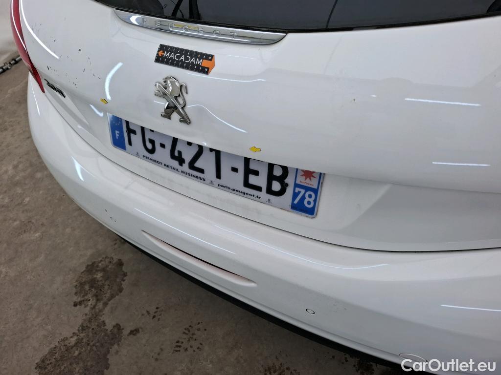  Peugeot  208  Affaire Premium Pack 1.2 80CV BVM5 E6dT #1